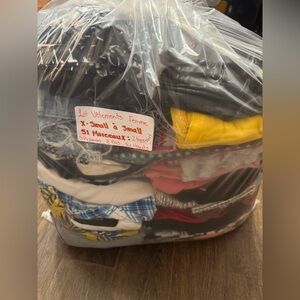 Women's Clothing Bundles • X-Small to Small